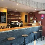 Les Boucles De Meuse 3 Etoiles فندق