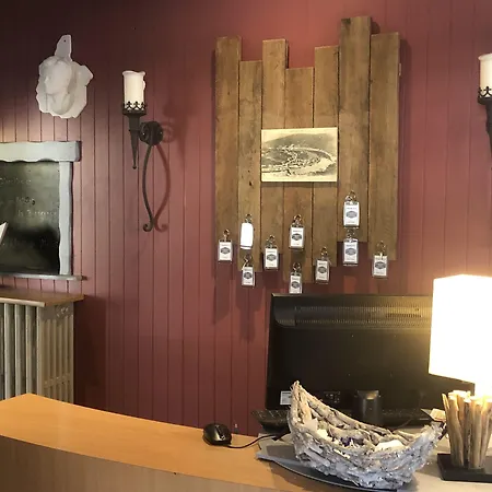 Les Boucles De Meuse 3 Etoiles 3* Monthermé