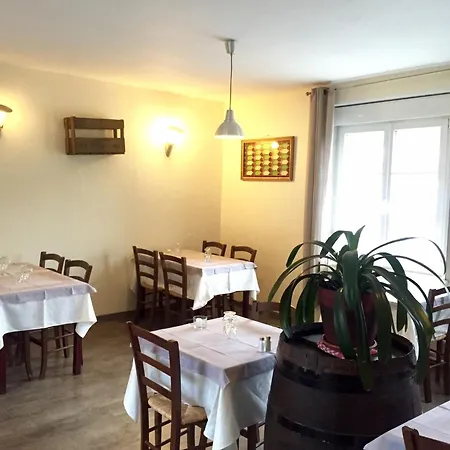 Hotell Les Boucles De Meuse 3 Etoiles