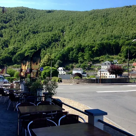 Les Boucles De Meuse 3 Etoiles Hotell