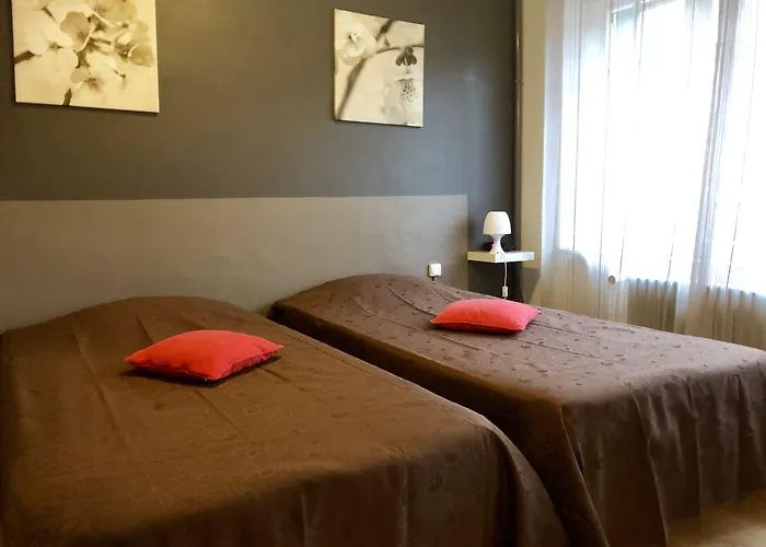 Les Boucles De Meuse 3 Etoiles 3* Monthermé