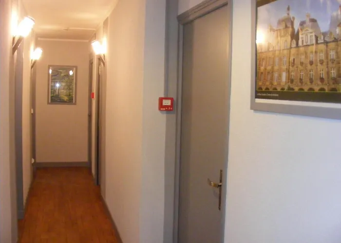 Les Boucles De Meuse 3 Etoiles 3* Monthermé