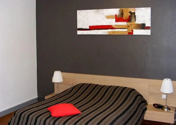 Les Boucles De Meuse 3 Etoiles Monthermé